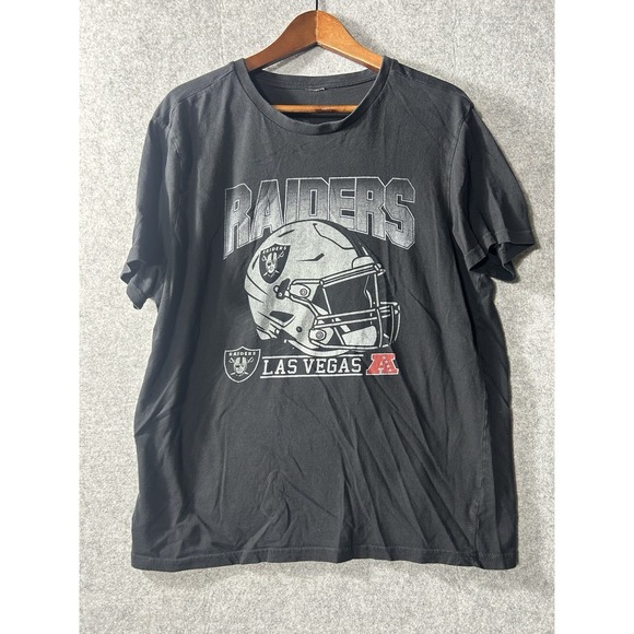 Fanatics Other - Las Vegas Raiders NFL Black Helmet Graphic T-Shirt Mens L Large AFC Football Tee